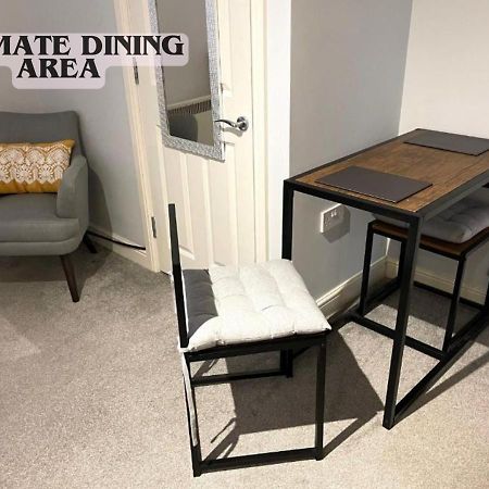 Apartmán Cute And Cosy Studio In A Fantastic Location! Bishops Stortford Bishop's Stortford Exteriér fotografie